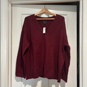 Banana Republic Wool Blend V-Neck Sweater - NWT
